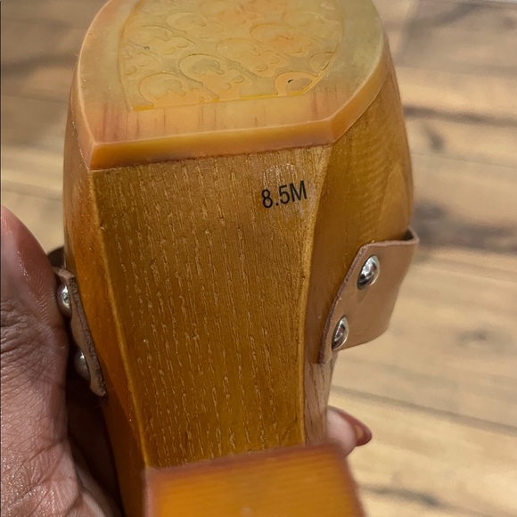 Gianni Bini Women’s Tan Leather Platform Sandals with Chunky Heel Sz 8.5 Summer - Picture 5 of 10